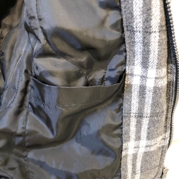 LIKE NEW Winter Parka Jacket Grey Checkered - Picture 9 of 10